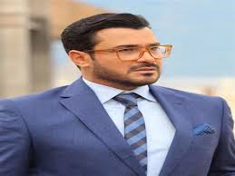 يذكر أن سيد رجب شارك في الموسم الرمضاني الماضي بمسلسل لعبة نيوتن الذي جسد من خلاله شخصية بدر ونال إعجاب الجمهور على منصات التواصل الاجتماعي، المسلسل من بطولة منى زكي، محمد ممدوح، محمد فراج. Gsiegtlt5hypfm