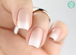 Babyboomer nägel wie oben beschrieben selbst zu machen, dauert möglich machen das hochwertige nagelfolien, die auf die nägel aufgeklebt und anschließend abgefeilt werden. Babyboomer Nailart Mit Essie Frischlackiert De Mein Nagellack Blog