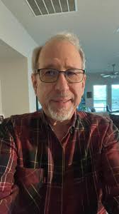 Hi, I'm Mike, 71, living in Georgetown Texas. I still work part time for an  LA manufacturing Company and co own a video game company. I am reformed  raised conservative. Widowed now