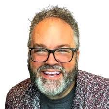 Patrick Lauzon's Instagram, Twitter & Facebook