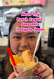 Delicious Tomato Sandwich Recipe with Fresh Tomatoes and Sourdough Bread