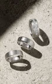 Backed By Our Free Lifetime Warranty Our Platinum Men S Wedding Bands Are Made For Everyda Mens Wedding Rings Vintage Platinum Wedding Band Mens Wedding Bands