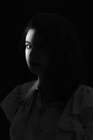Black And White Photos Of Faces In Shadows Black And White Shadow By Soniyaako Soniyamohamadi Shadow Portrait Photography Women