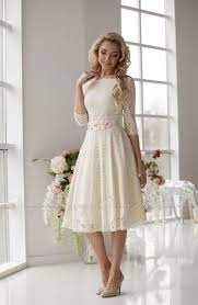 Pin By Sri Rahayu On Fashion In 2021 Short Wedding Dress Simple Wedding Dress Casual Ivory Bridal Gown