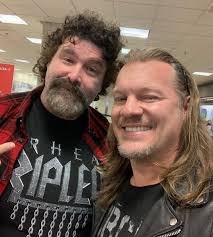 Always a blast running into the #HardcoreLegend Mick Foley!  #winonefortheslipper