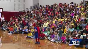 Hoover is a city in jefferson and shelby counties in north central alabama, united states. Austin Perine Shows Love At Hoover S Rocky Ridge Elementary School