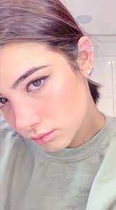 Pin De Claire Rockel Em Arte Piercings Orelha Feminino Ideias Para Piercings Brinco Piercing