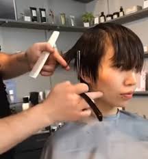 How to razor cut hair. Scissor And Razor Cut Combo For Short Chic Shape Sal Misseri And Gerard Scarpaci Jatai Academy