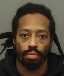 THOMPSON, GERALD PROSISE JR Arrest Date: 10/25/2025 12:00 Offenses: