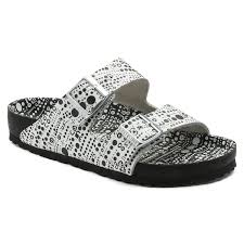 Birkenstock Arizona White Leather The Classic Birkenstock Arizona Model Has Been Reinterpreted In A Stylish Black And White Design In Cooperati Leather Slippers For Men Leather Slippers Leather