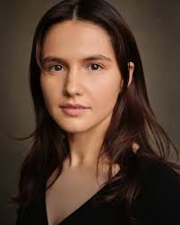 42 Management & Production (en-GB) Lizzie Davidson