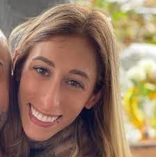 Kimberly Dulin's Instagram, Twitter & Facebook