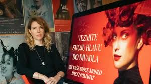 SND vyzýva divákov, aby prišli načerpať energiu do divadla