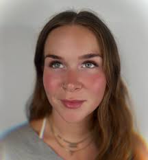 Lash artist and permanent jewelry services in Greenwood