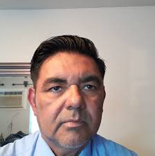 Watch 'til the end for some sweet ukulele lovin' and share this with  someone you love! ❤️ “Knockin' On Heaven's Door” by @bobdylan is a timeless  classic that hits us right in