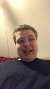 Melody Goad's Instagram, Twitter & Facebook