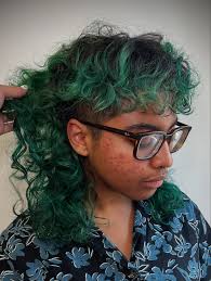 Never enough love for a shaggy mullet🫶 . . . . . . #altfashion #althair  #vividcolors #hair #hairstylist #shag #mullet #alternative #greenhaircolor  #althairstylist #haircut