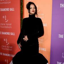 When it comes to social media, there's one never mess with rihanna. Is Rihanna Pregnant Fans Are Obsessing Over The Question