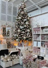 Romantic Christmas Tree Theme Blush Pink And Pearl Shabby Chic Christmas Tree Christmas Tree Themes Christmas Tree Decorating Themes