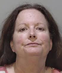 Two arrested for travel fraud/theft