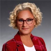 50+ "Robin Petersen" profiles