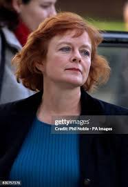 329 Elaine Grant Photos & High Res Pictures