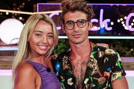 Love Island S Chris Taylor Finally Admits Truth Over Maura Higgins Dating Rumours Mirror Online