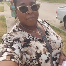 Another day in the ministry. Matthew 24:14 👆🏽👆🏽👆🏽👆🏽👆🏽👆🏽👆🏽😊🥰  I'm going to leave that right here. Everyone enjoy the weekend.