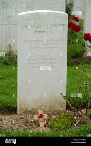 First world war wooden grave hi-res ...