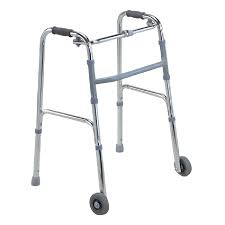Pentru ca cei in varsta pot avea probleme serioase atunci cand se lovesc sau cad pe strazi, pe scari. Cadru De Mers Pliabil Reglabil Cu 2 Roti Fs912l Emag Ro