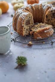 Haselnusskuchen Mit Schokopuddingkern Knusperstubchen Rezept Haselnusskuchen Kuchen Haselnuss