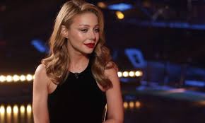 Тина кароль), is a ukrainian singer, actress, and television presenter. Tina Karol Pokazalas Pered Poklonnikami V Zashitnoj Maske