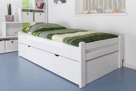 Vom bett bis hin zur kuscheligen bettwäsche können sie sich komplett ausstatten. Bett Ausziehbar