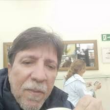 Essa flor e esse Albert tem que sair pra ontem