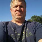 Farron Decker's Instagram, Twitter & Facebook