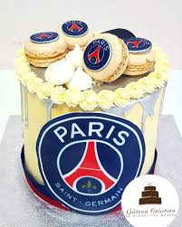 Gateau D Anniversaire Psg Gateau Creation Gateau Anniversaire Football Gateau Ballon De Foot