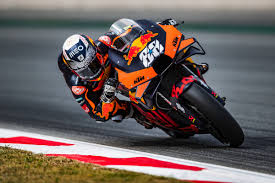 Durante o terceiro livre fizemos uma série de voltas rápidas canceladas devido a bandeiras amarelas. O Nosso Foco Nao Foi Fazer Uma Volta Rapida Hoje Oliveira Motorcycle Sports