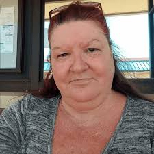 Hello, I am widow . New here. Looking for a serious relationship. From  wherever you come. Poor or rich. Give me a hello. Thank you. 💕 Video Adult 