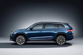 2022 skoda kodiaq rs facelift to ditch diesel in australia carexpert from images.carexpert.com.au taking a look at the offiical škoda footage of the new škoda kodiaq style 2022 facelift model. Nouvelle Skoda Kodiaq Rs Mise Au Point Et Moteur A Essence De 245 Ch