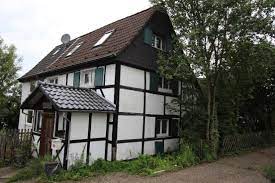 Nutze jetzt die einfache immobiliensuche! Haus Zum Verkauf 42799 Leichlingen Mapio Net