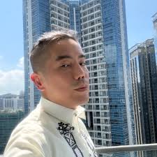 Baguio City Mayor Benjamin “Benjie” Magalong and Volunteers Against Crime  and Corruption (VACC) President Arsenio “Boy” Evangelista address questions  from the media