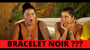 Mélanie est totalement perdue depuis sa discussion avec dylan. Qui Va Recevoir Le Bracelet Noir Dans La Villa Des Coeurs Brises 5 Aqababe Balance Youtube