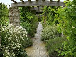Style Court Learning From The Masters Getrude Jekyll Cottage Garden Garden Design Landscape Design