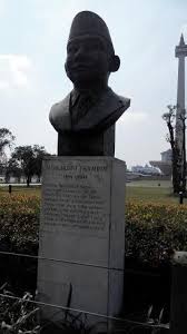 Check spelling or type a new query. Monas Dimandikan Jangan Lupa Tengok 5 Monumen Di Sekitarnya Halaman 6