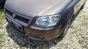 Lampu kereta diperbuat daripada material plastik. Cara Kilatkan Cermin Lampu Kereta Tanpa Kertas Pasir Myrujukan
