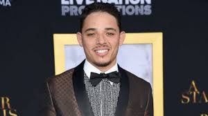 Ha studiato all'american musical and dramatic academy prima di debuttare a broadway nel 2015 con il musical di lin manuel miranda hamilton. Anthony Ramos On Appearing In A Star Is Born With Lady Gaga And Bradley Cooper It S A Dream Gma
