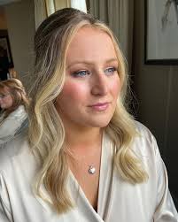 Olivia Almond Makeup Artist