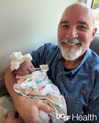 Linda Heikes's Instagram, Twitter & Facebook