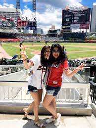 Baseball Game Instagram Linette Hdz Baseball Game Outfits Baseball Games Baseball Outfit