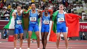 Il velocista azzurro, che all epoca ha solo 20 anni,. L9lq7ycnsqeoem